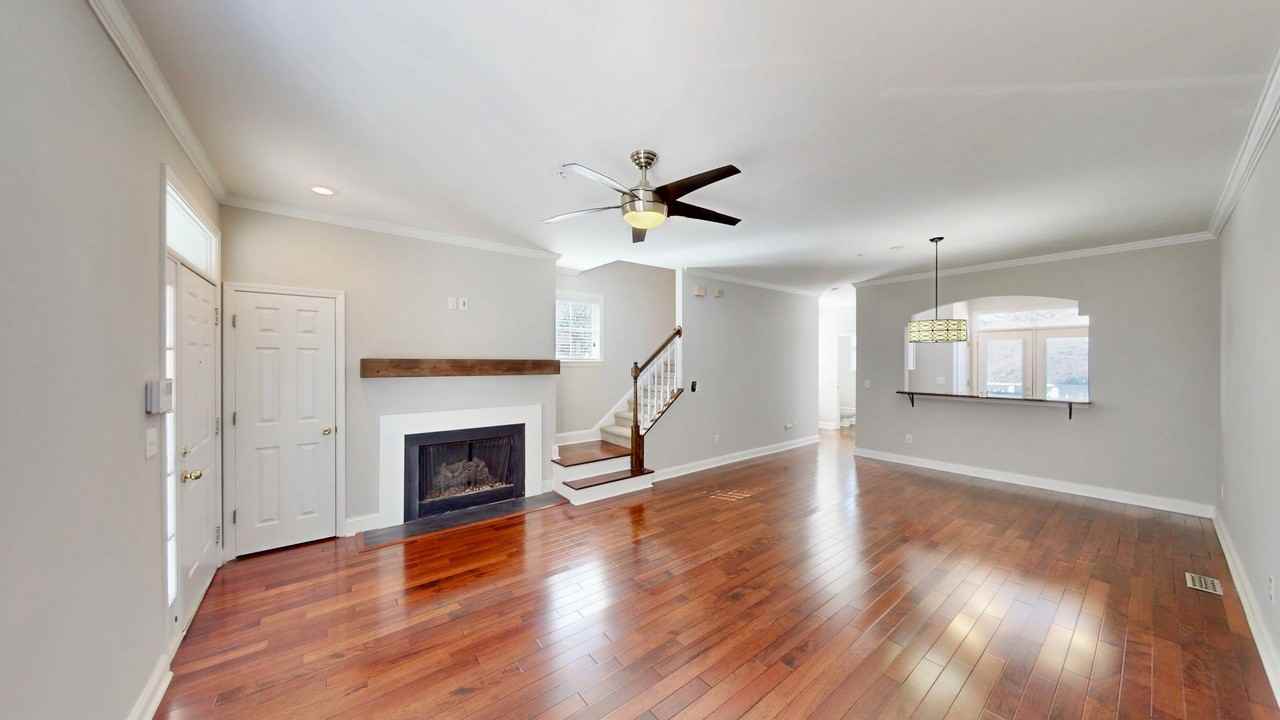 859 Clarkson Mill Ct - Photo 5 of 38