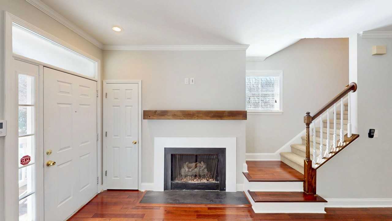 859 Clarkson Mill Ct - Photo 6 of 38