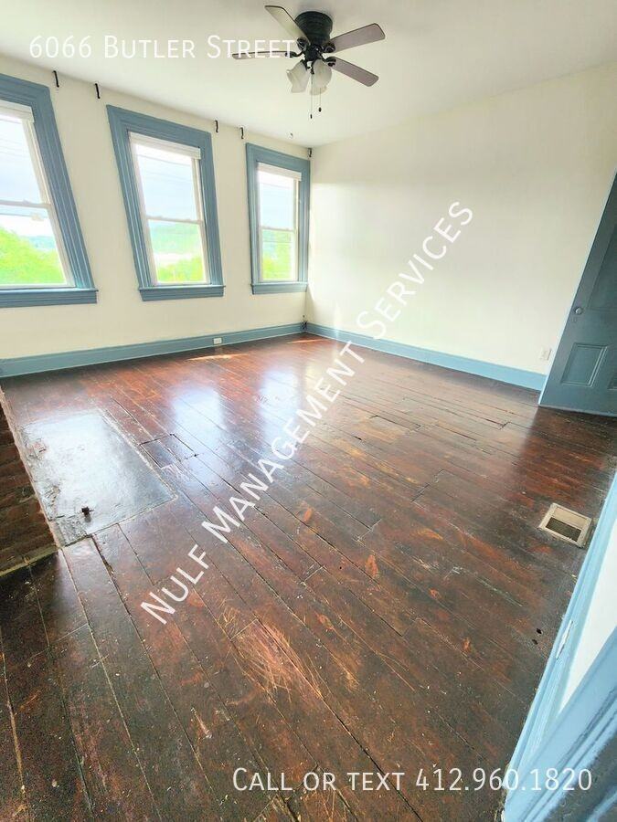 6066 Butler St - Photo 4 of 6