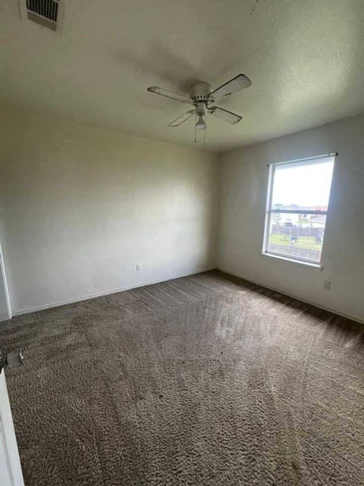 1103 Horizon Dr - Photo 6 of 7