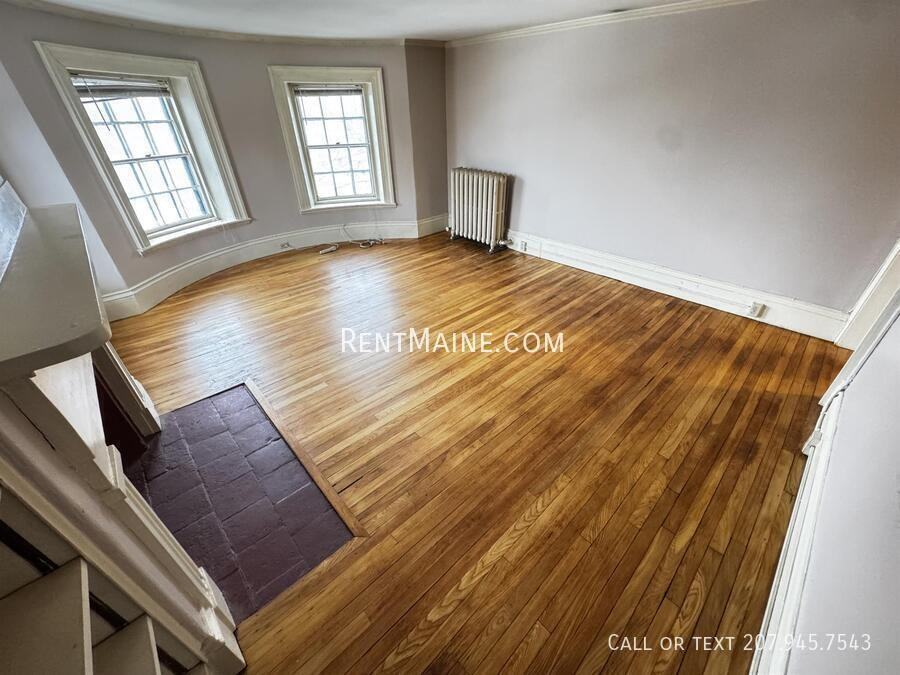 77 Broadway Apt. #3A - Photo 6 of 10
