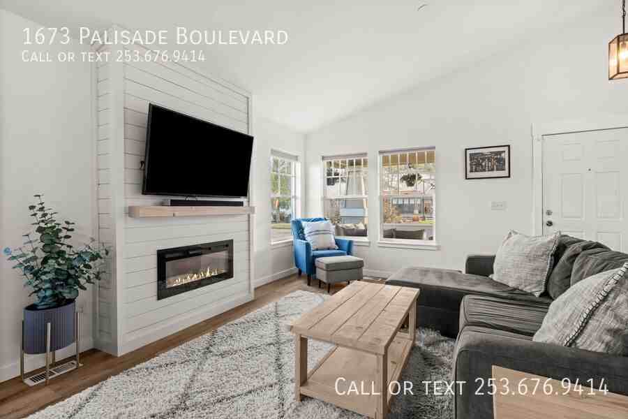 1673 Palisade Blvd - Photo 7 of 50