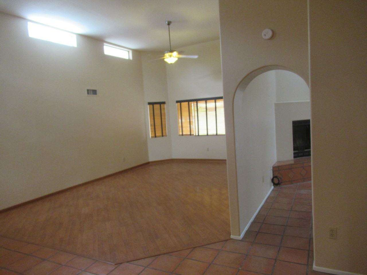 8925 N Palm Brook Dr - Photo 4 of 13