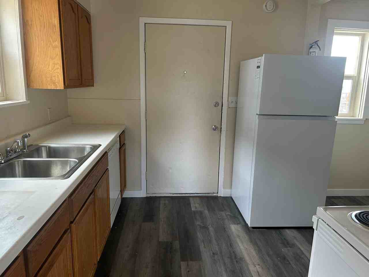 2918 N Hamilton St - Photo 4 of 8