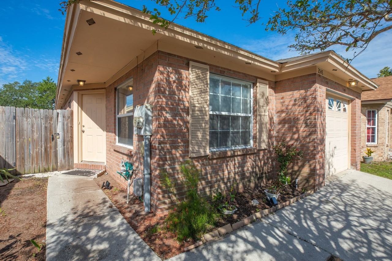 2548 Americas Cup Cir E - Photo 5 of 22
