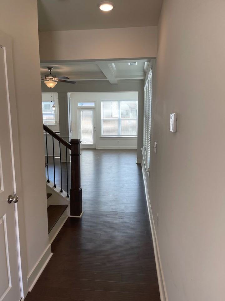 60 Auburn Valley Way - Photo 4 of 17