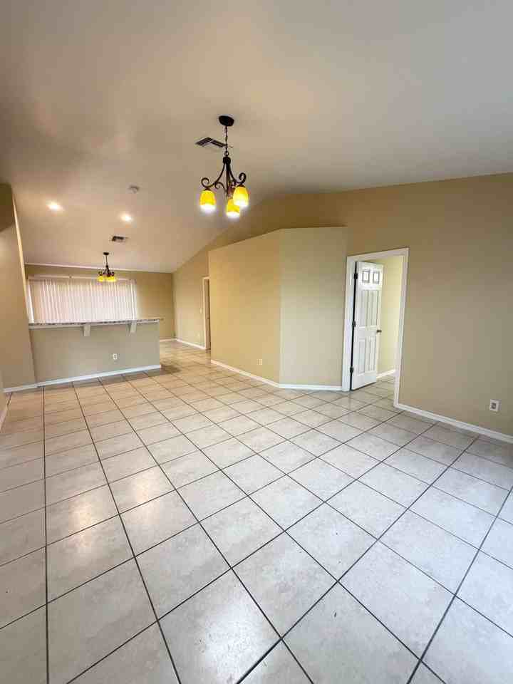 3818 7th St Sw - Photo 2 of 15