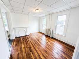 featured image of 834 Warren St