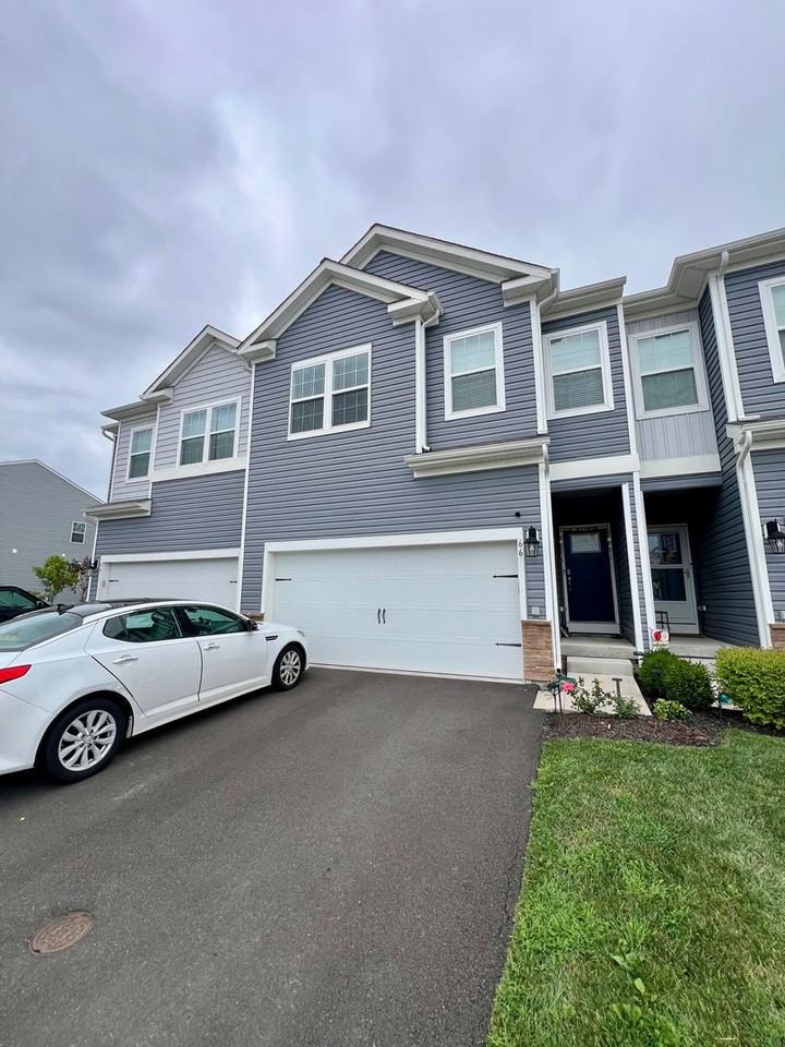 38 Fonthill Ct - Photo 2 of 50