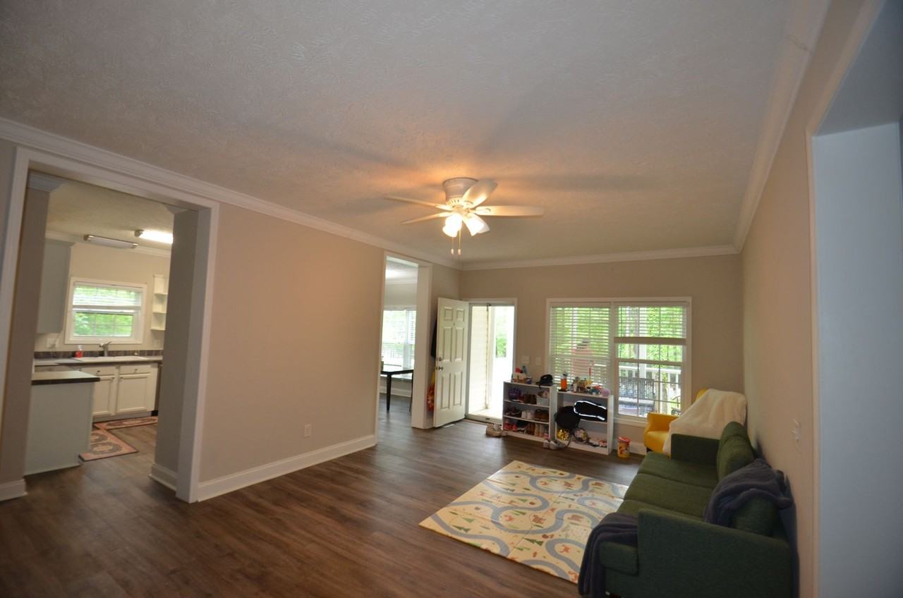 116 Justice St - Photo 5 of 33