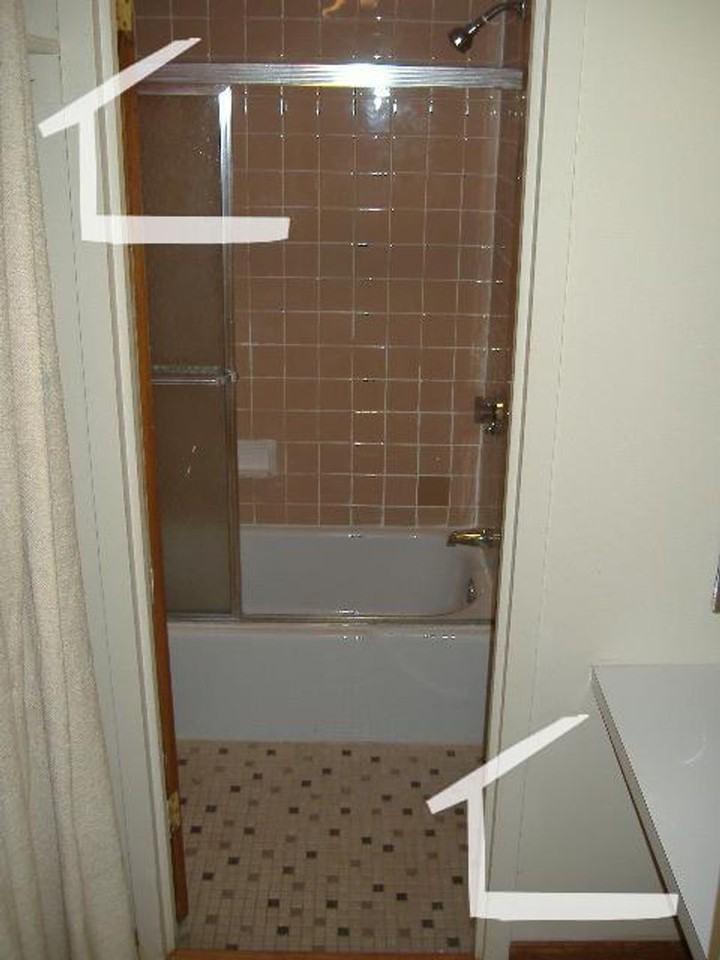 1110 Commonwealth Ave - Photo 3 of 5