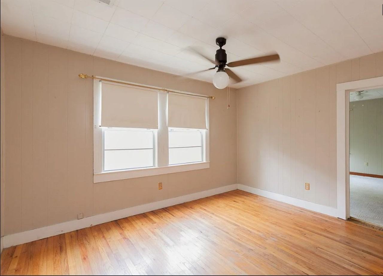 422 Glenmore Ave - Photo 3 of 12