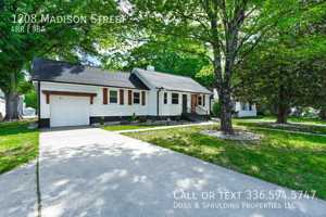 featured image of 1208 Madison St