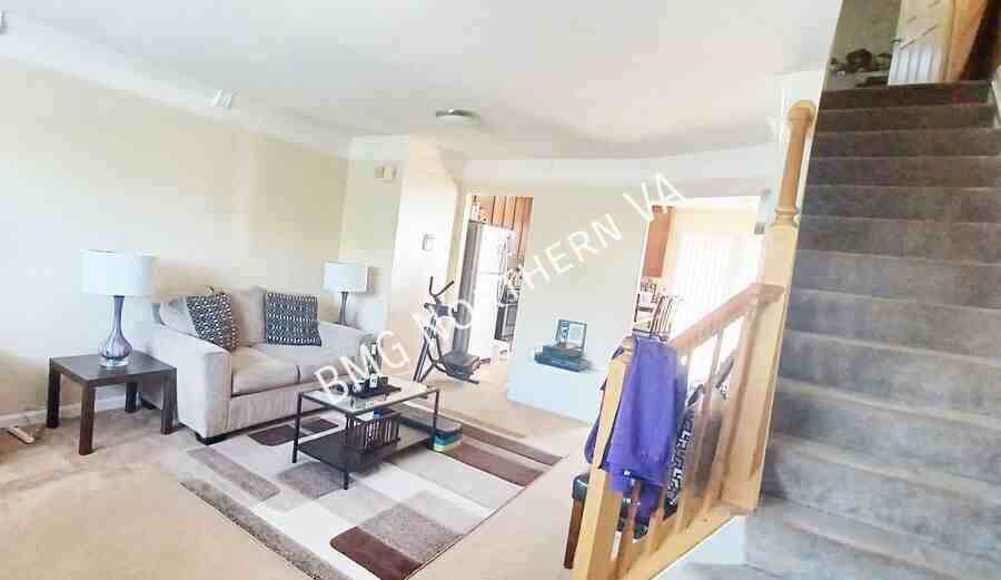 12341 Newcastle Loop - Photo 2 of 5