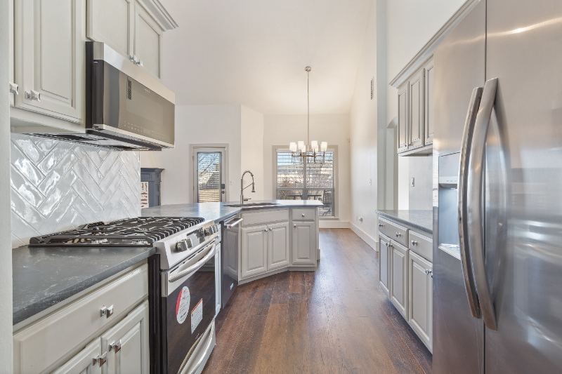 11503 N.East Ave - Photo 4 of 40