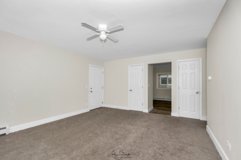 902 3rd St #1 - Photo 3 of 13