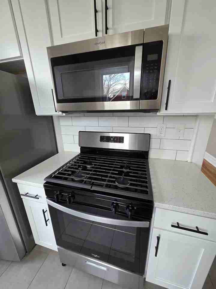 335 Elm Street - Photo 3 of 9