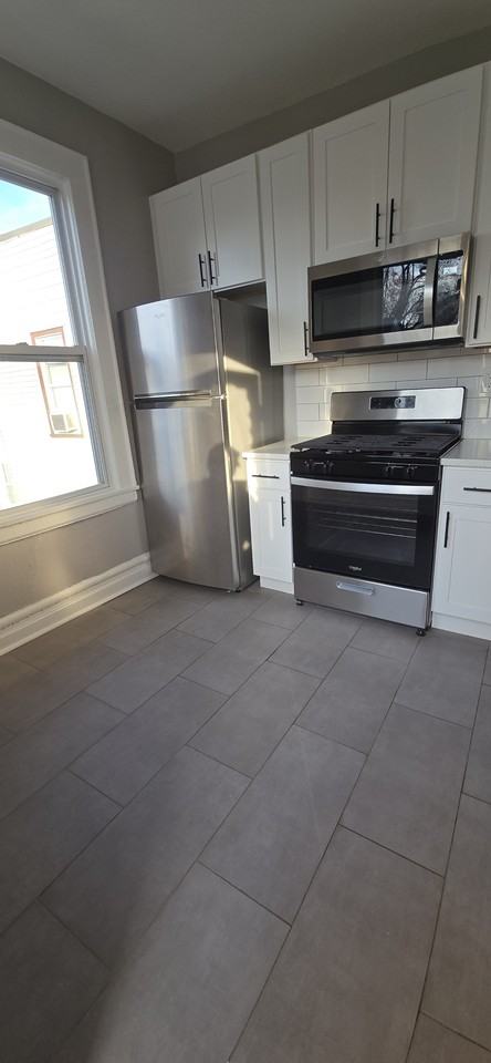 335 Elm Street - Photo 4 of 9