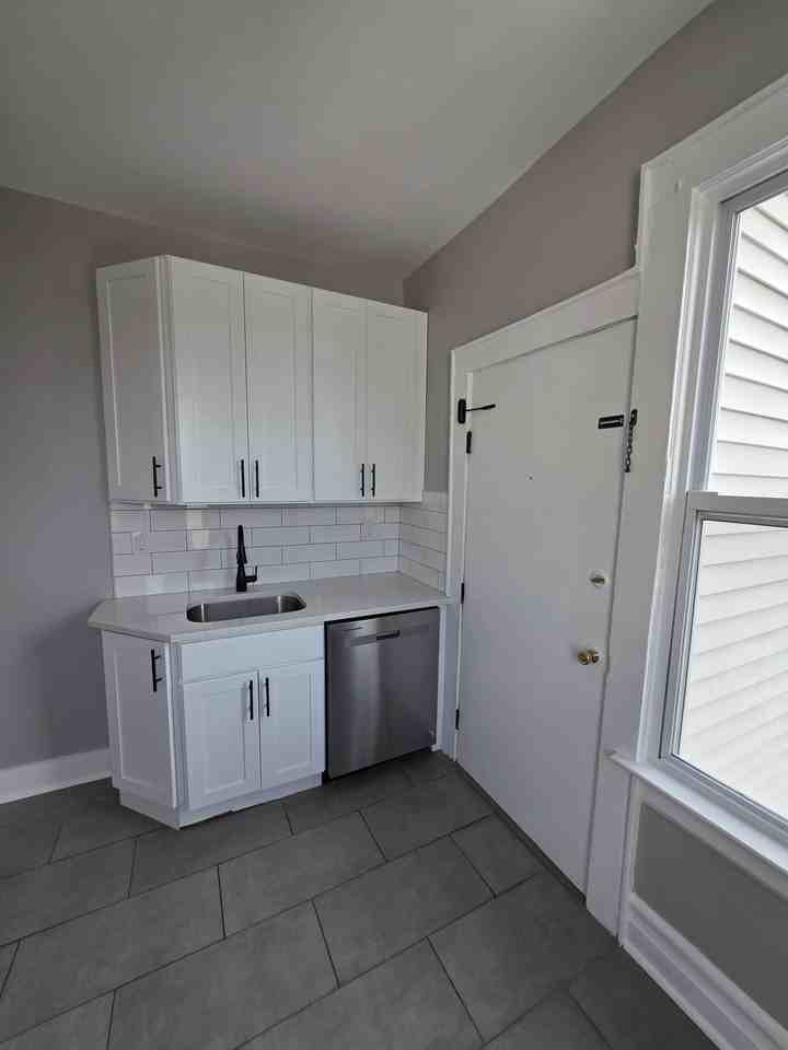 335 Elm Street - Photo 5 of 9