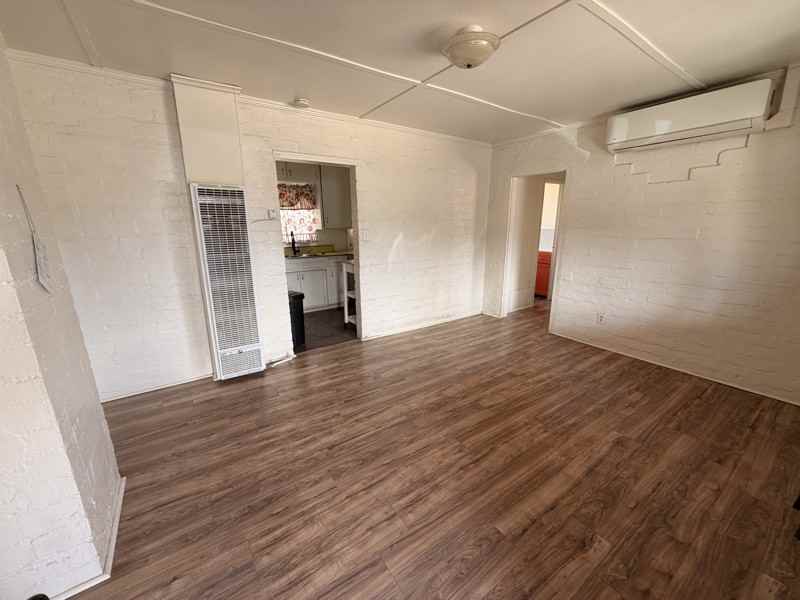 6417 East Ct #B - Photo 2 of 16