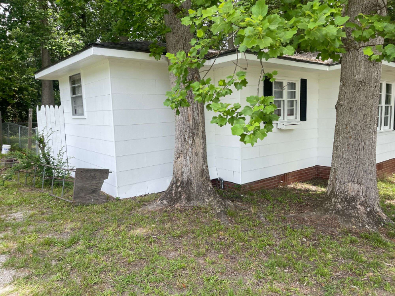 646 N Main St - Photo 4 of 19