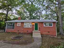 featured image of 5712 Jahnke Rd