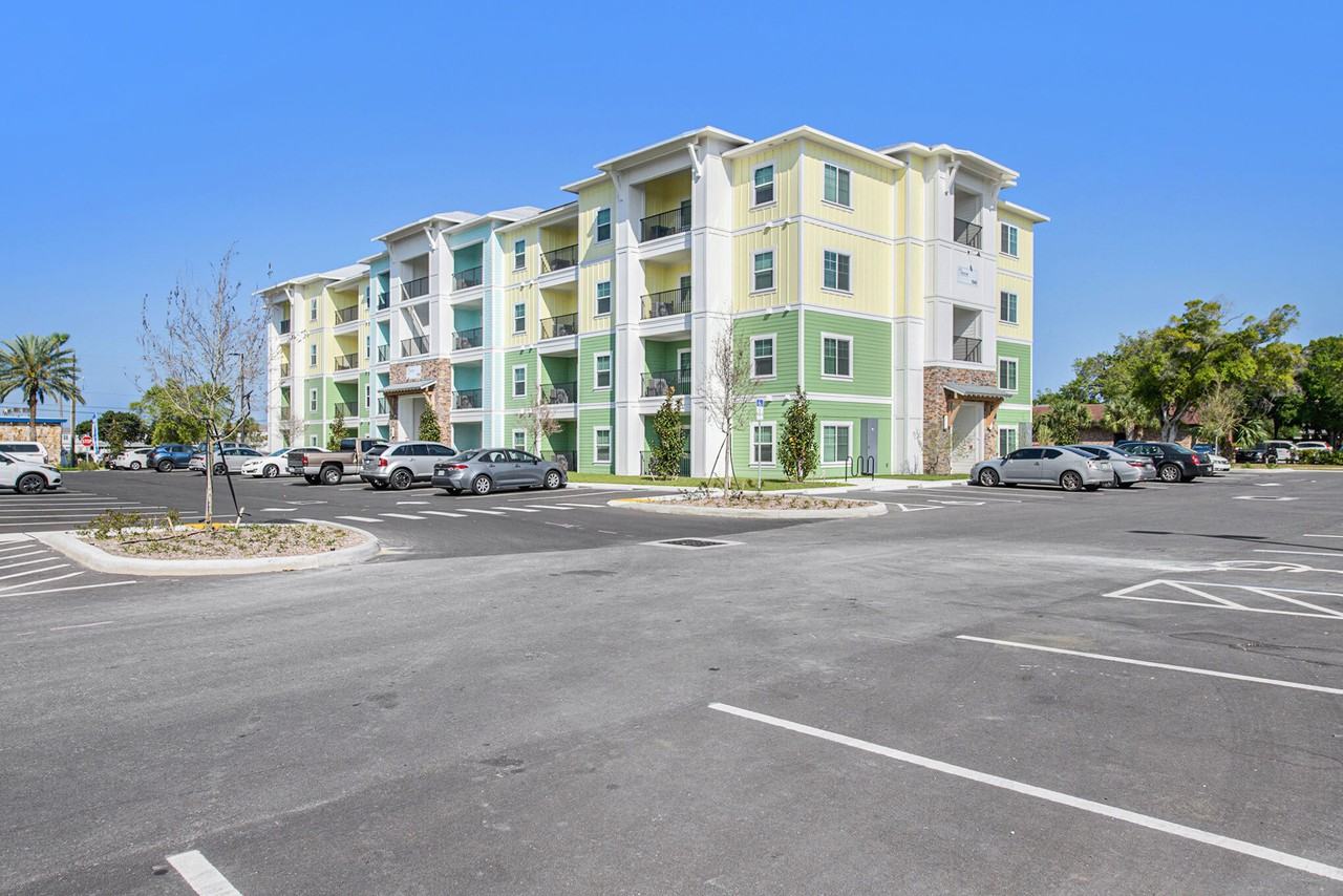 Grand  Oak Apartments - Photo 6 of 29