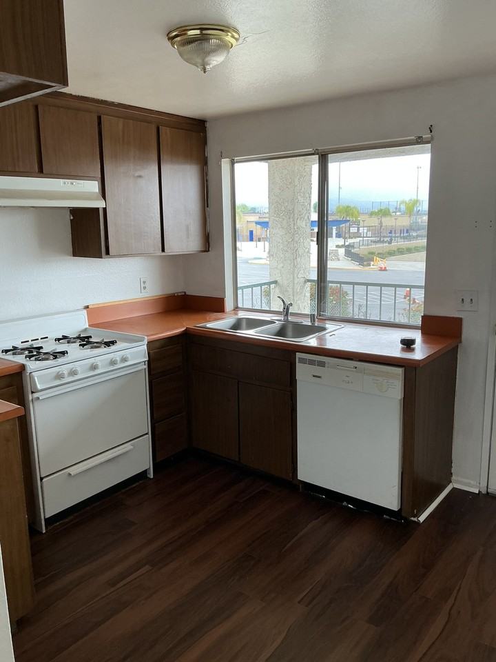 8795 Lomita Dr #C - Photo 2 of 8