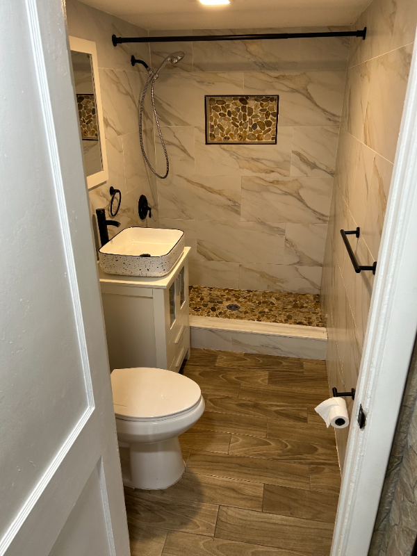 7437 Walnut St - Photo 4 of 9