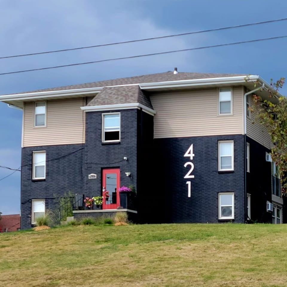 421 College Avenue, Unit 105 - Photo 2 of 6