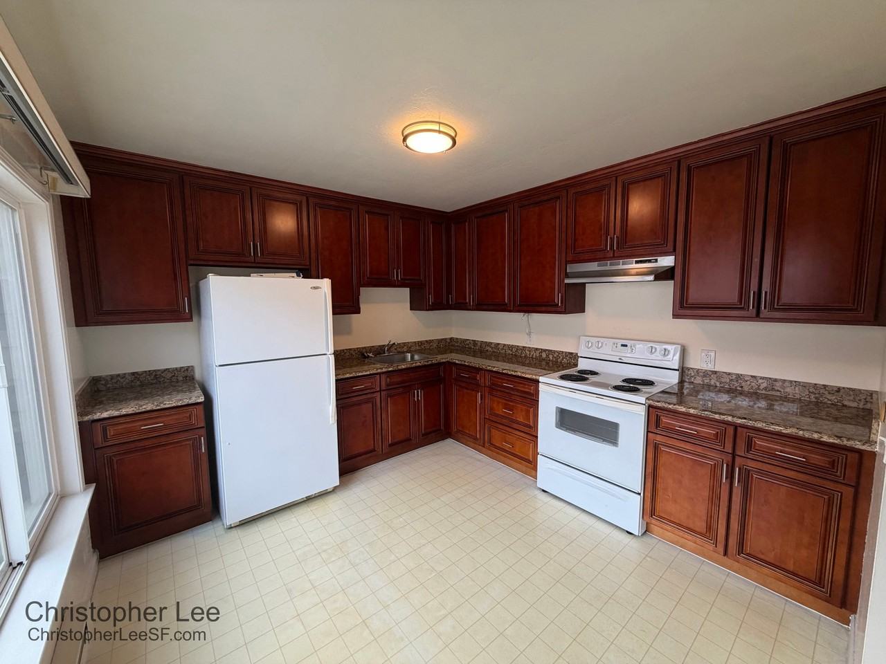 512 Judah St #2 - Photo 6 of 8