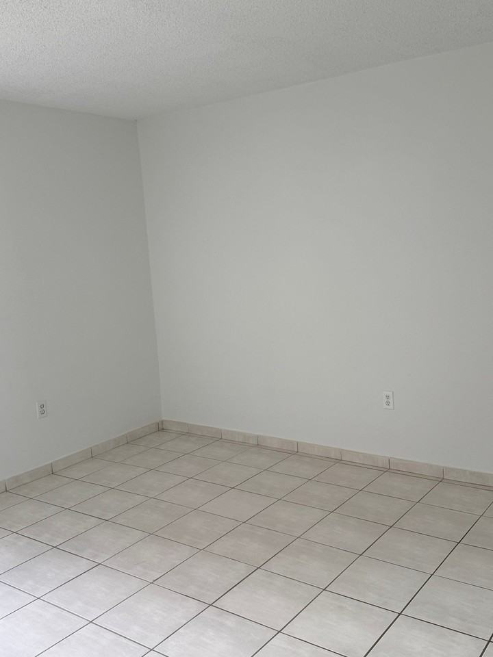 9321 Swst #210 - Photo 6 of 10
