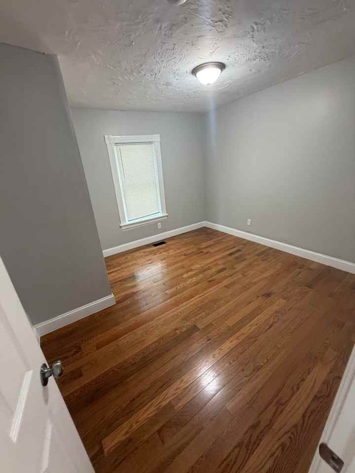 22 Lodi St #1 - Photo 4 of 11