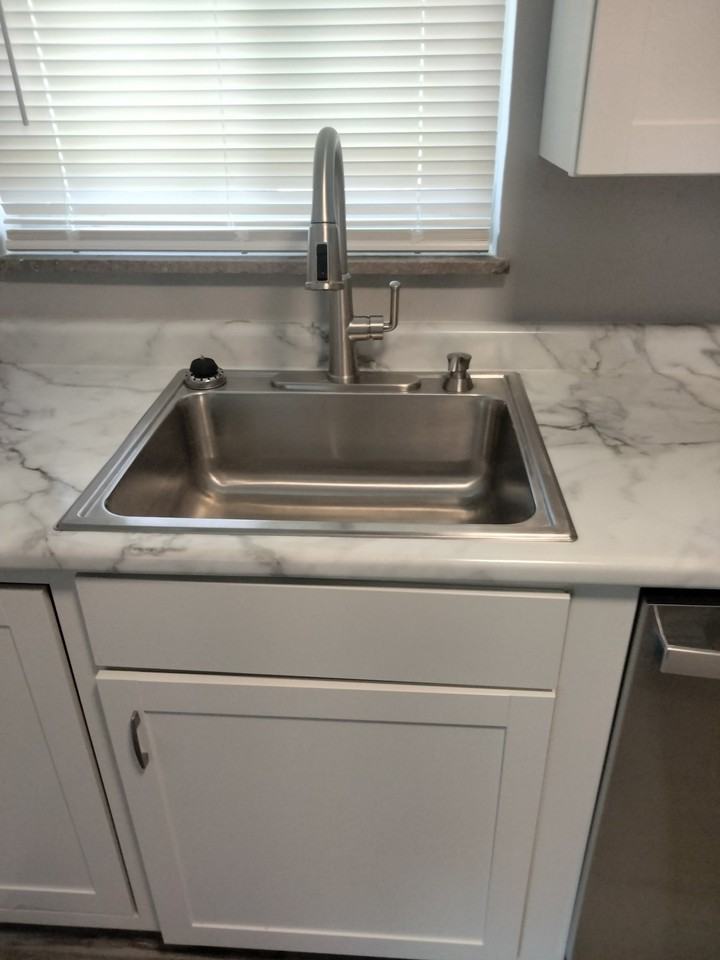 70 Illona Dr - Photo 6 of 20