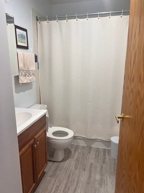 212 S Leavitt St #2 - Photo 3 of 5