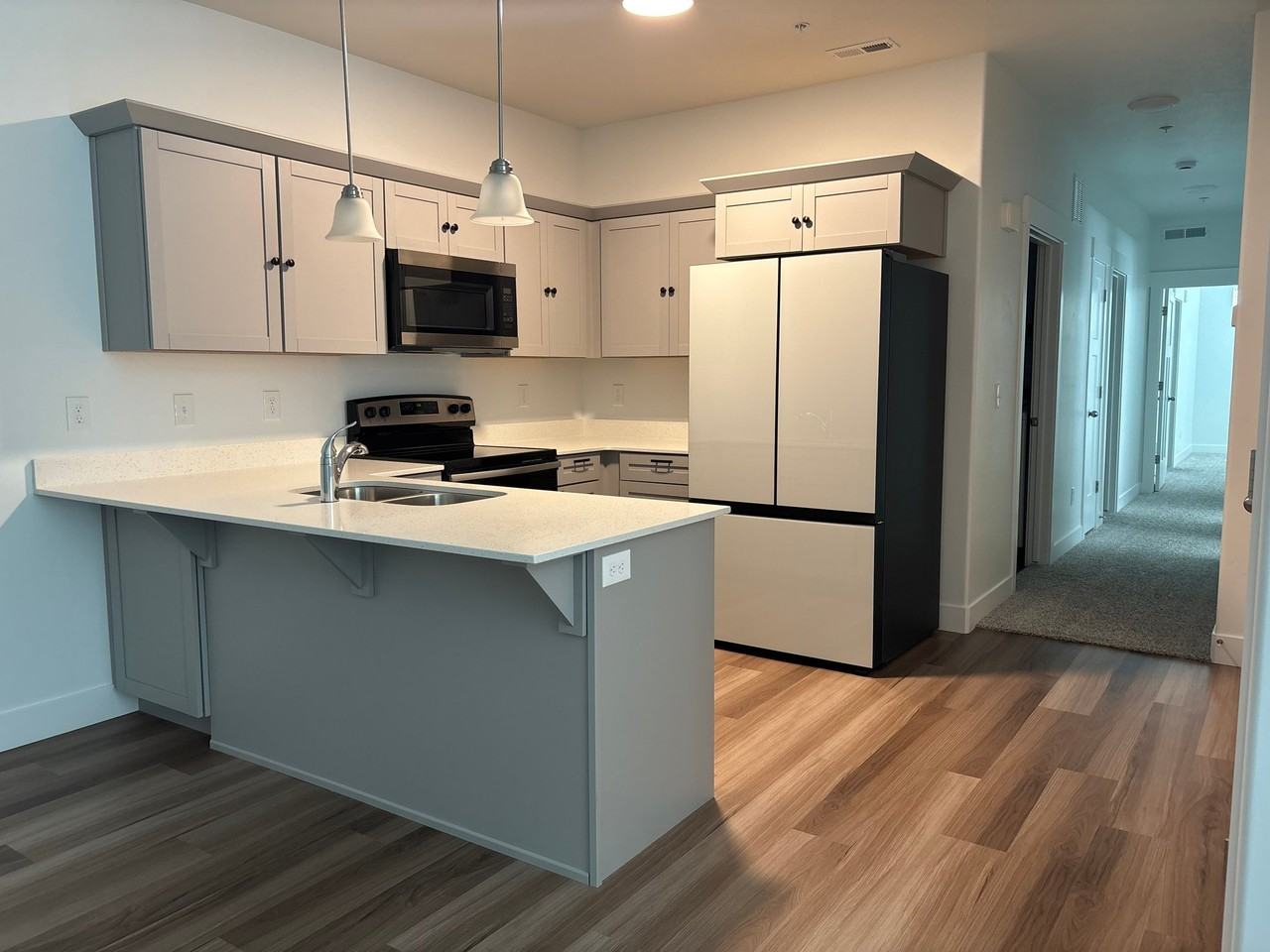 13483 S Commodus Dr #303 - Photo 4 of 4