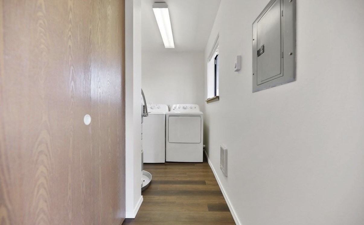 311 Date Avenue, Unit A - Photo 2 of 24