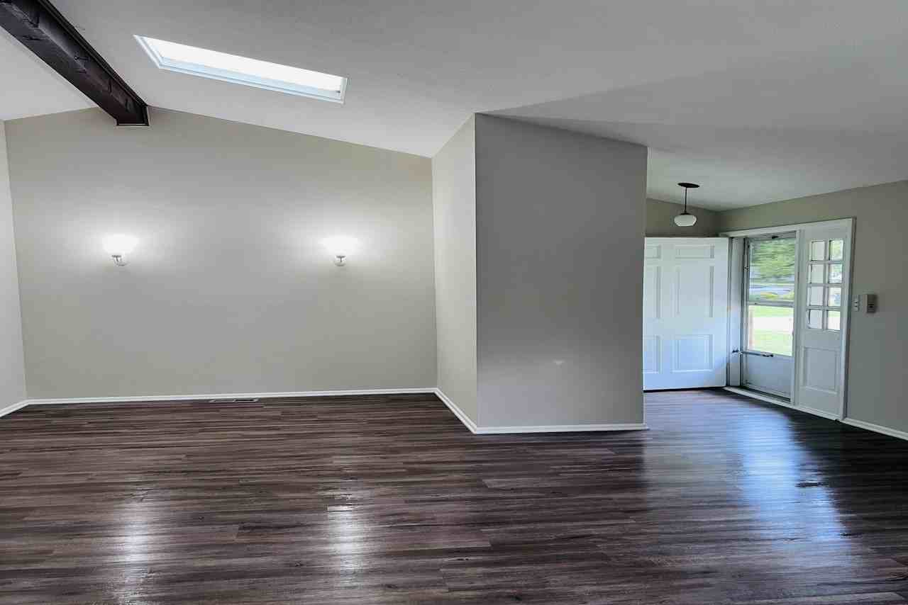 3653 Beaumont Dr - Photo 4 of 15