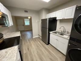 featured image of 1575 W 19th St