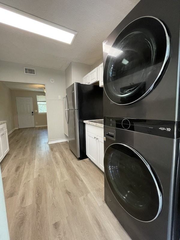 1575 West 19th Street, Unit 3 - Photo 4 of 17