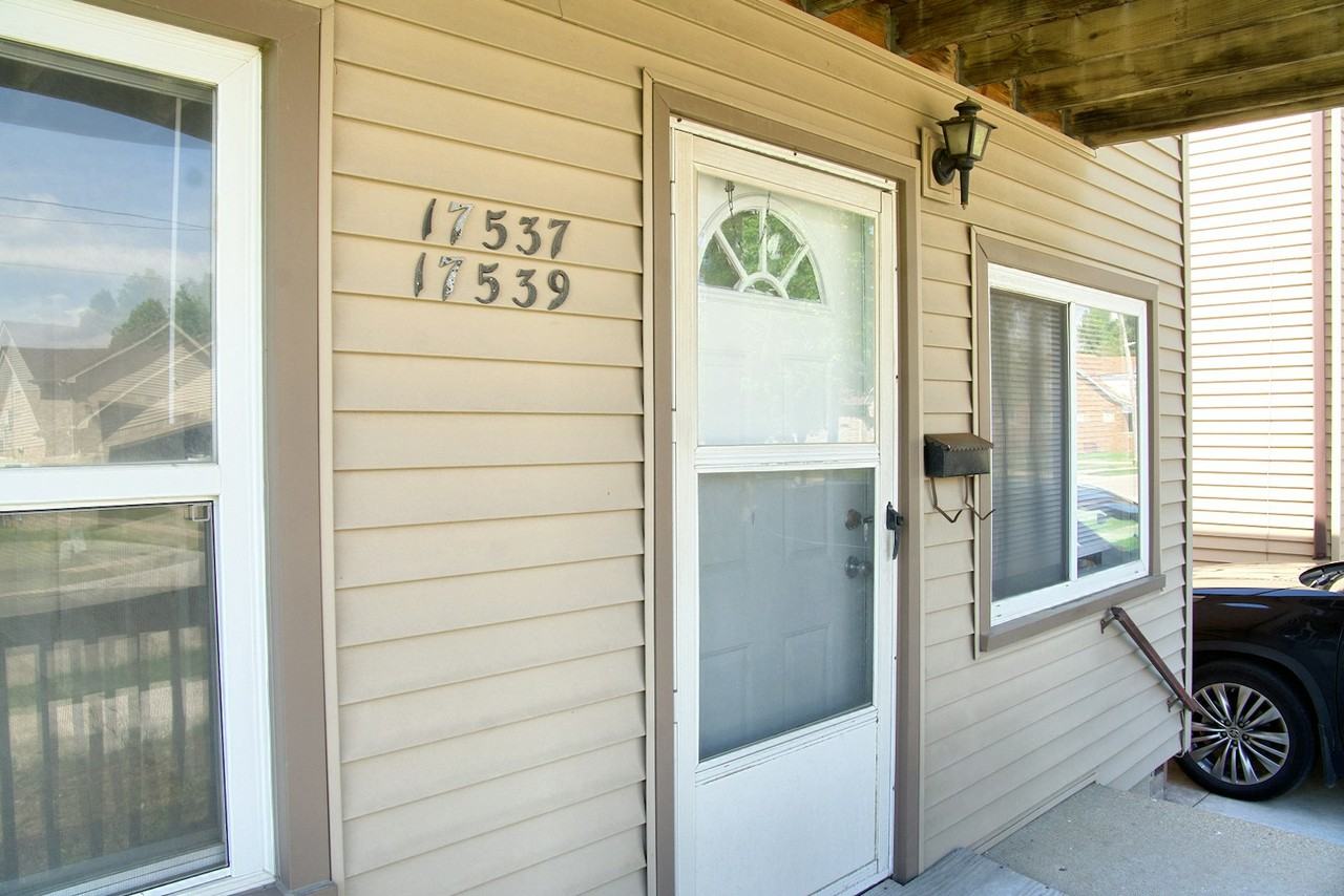 17537 Clarann Street, Unit 17539 - Photo 5 of 22