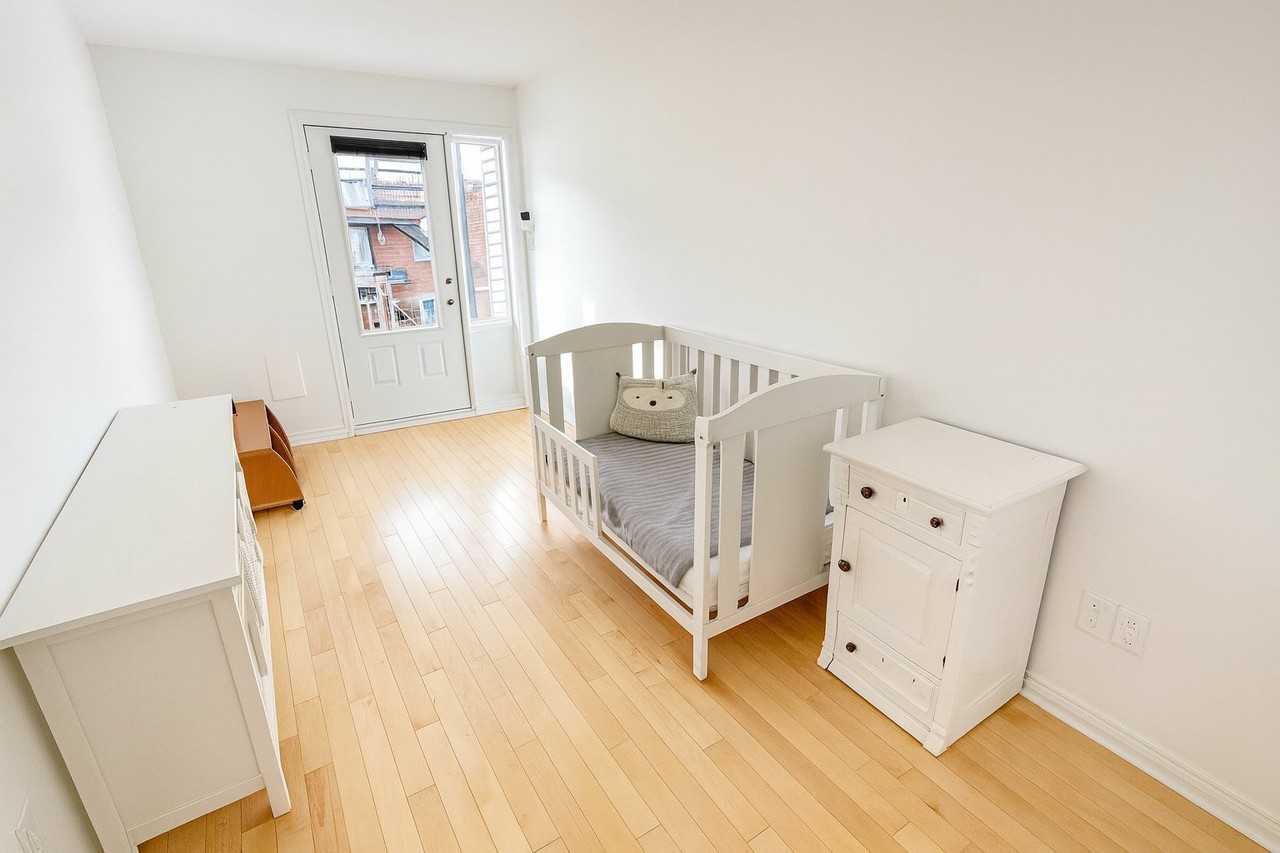 7702 Rue Marquette - Photo 7 of 13