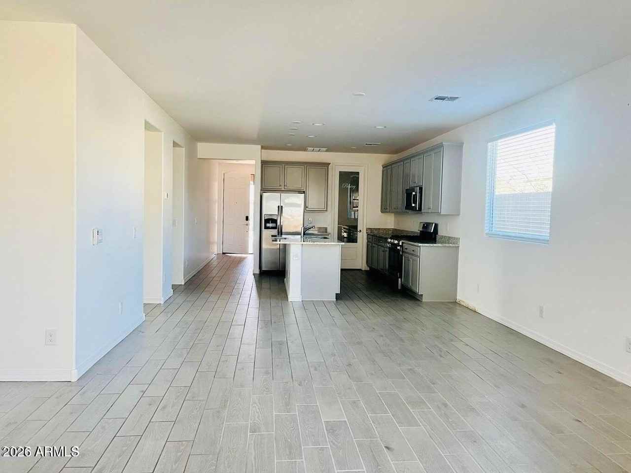 3637 S 57th Ln - Photo 6 of 7