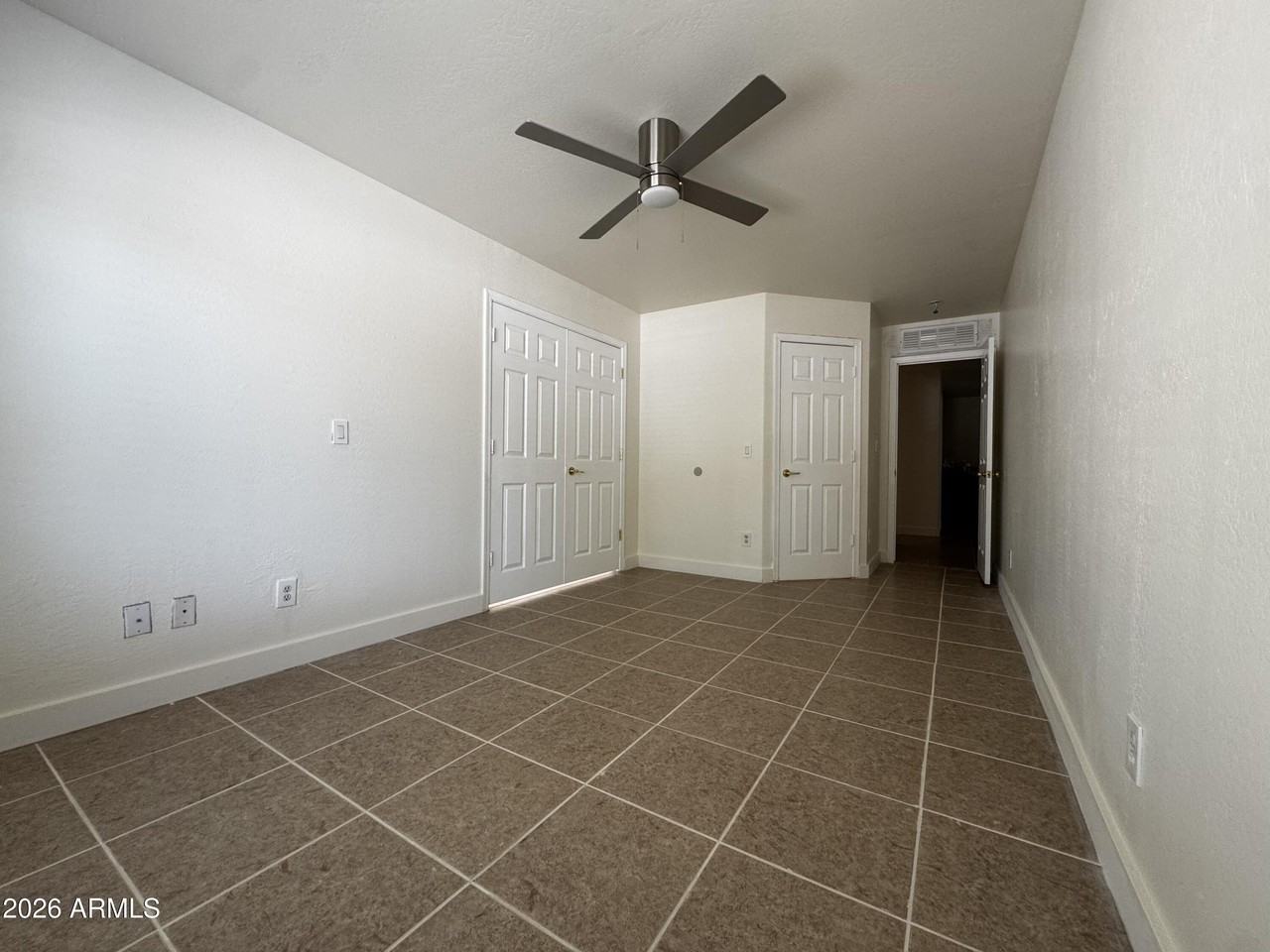 43250 W Estrada St - Photo 5 of 28