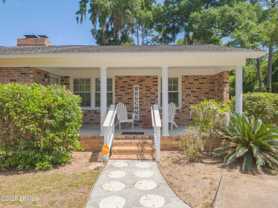 2500 Black Oak Cir - Photo 1 of 1