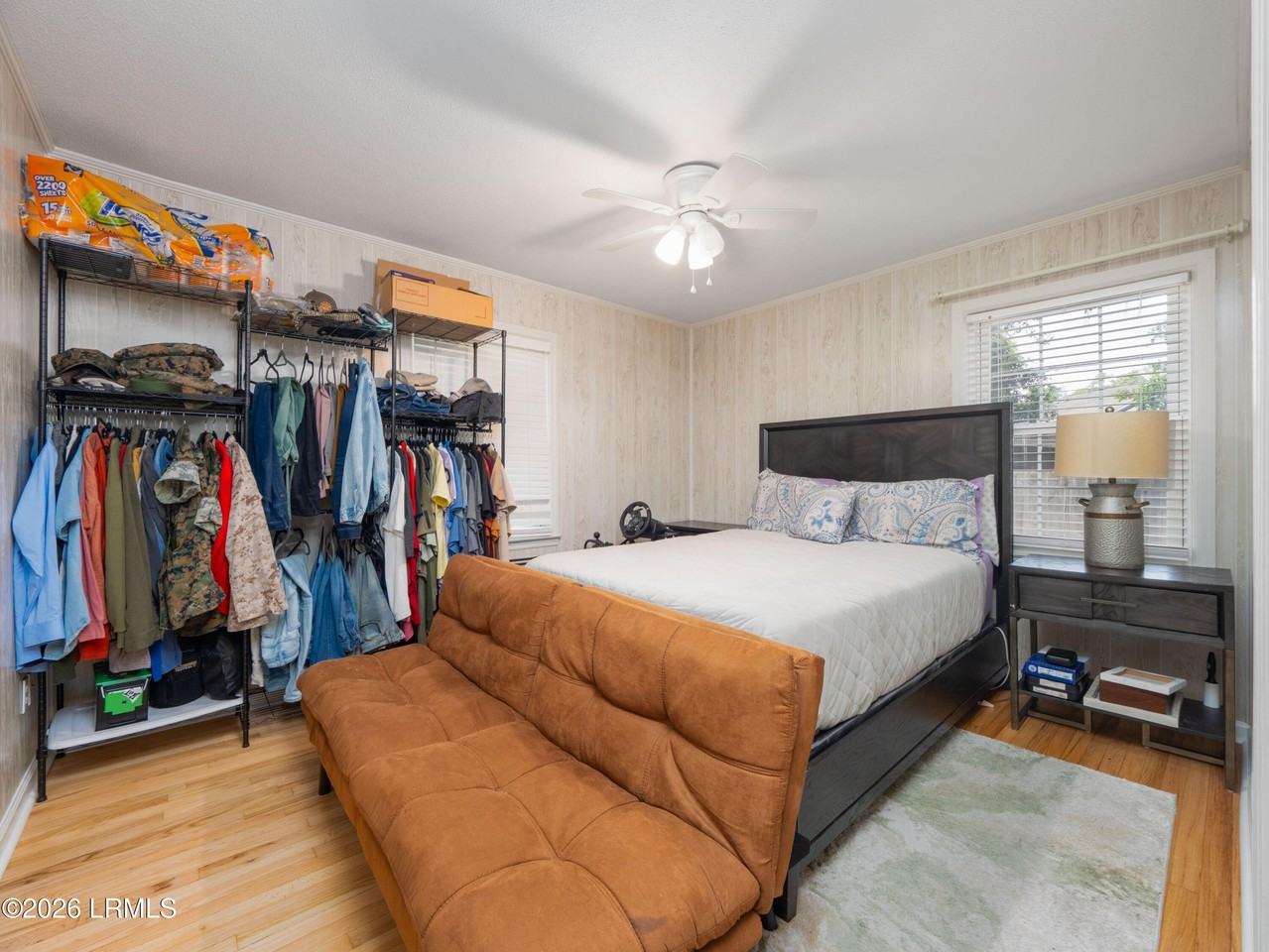 2500 Black Oak Cir - Photo 6 of 27