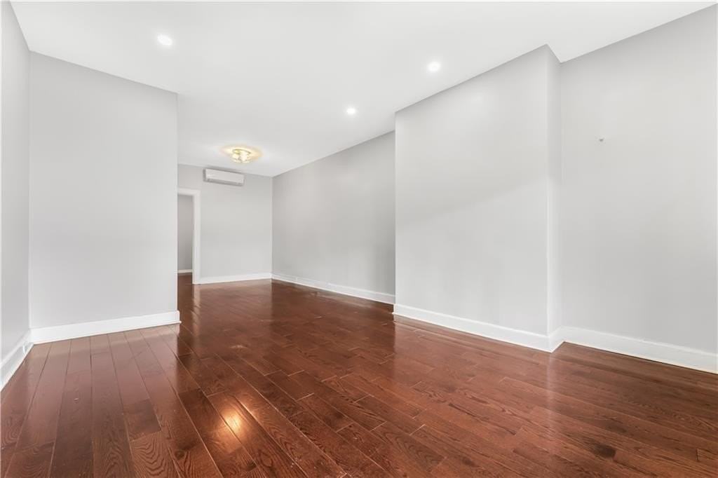 536 81st St #1 - Photo 7 of 19