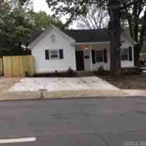 323 Uams Blvd - Photo 1 of 1