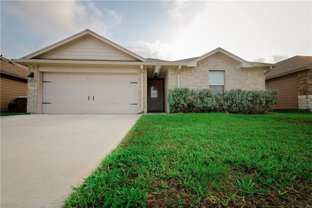 7722 Lariat Toss Dr - Photo 2 of 25