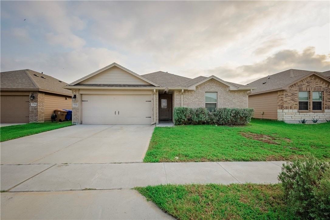 7722 Lariat Toss Dr - Photo 4 of 25